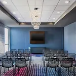 Aloft Phoenix Airport