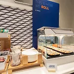 Holiday Inn Express & Suites Phoenix - Midtown, An Ihg Hotel