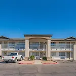 Hotel Rising