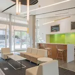 Unique 1Bd -Central Downtown - Gym, Pool, Parking