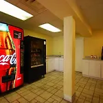 Airport Inn Downtown