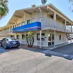 Motel 6-Phoenix, Az - East
