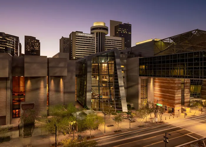 Hyatt Regency Phoenix Downtown - No Destination Fees
