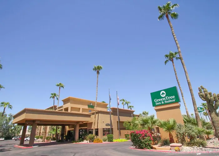 Greentree Inn & Suites Phoenix Sky Harbor