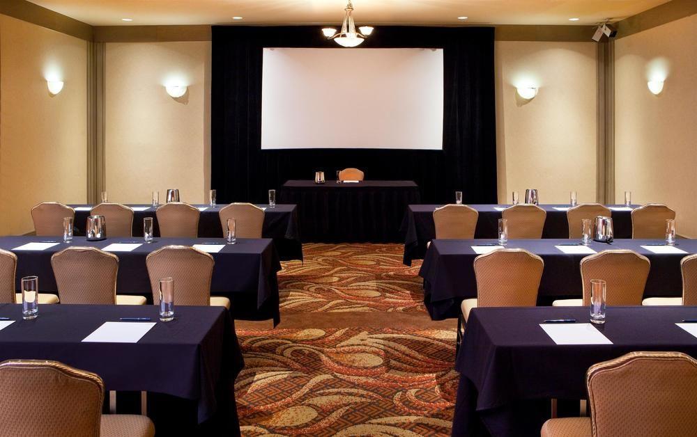 Hotel Four Points By Sheraton North 3*