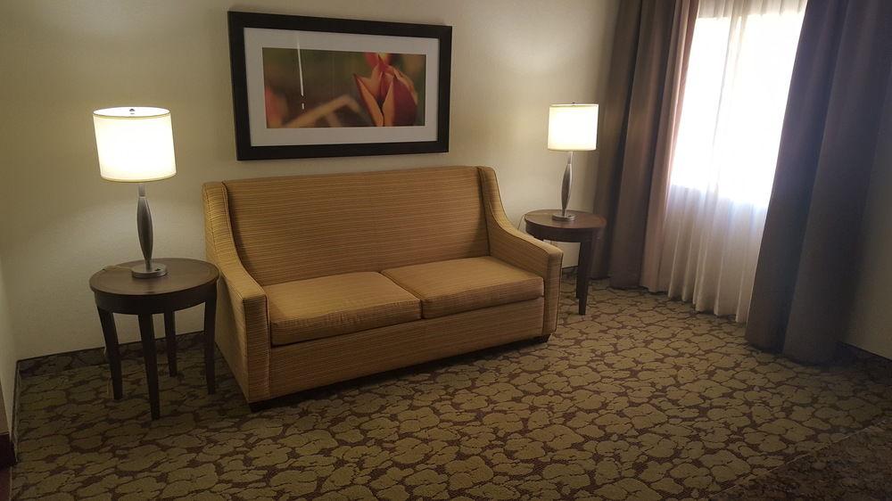 Hilton Garden Midtown Hotel 3*