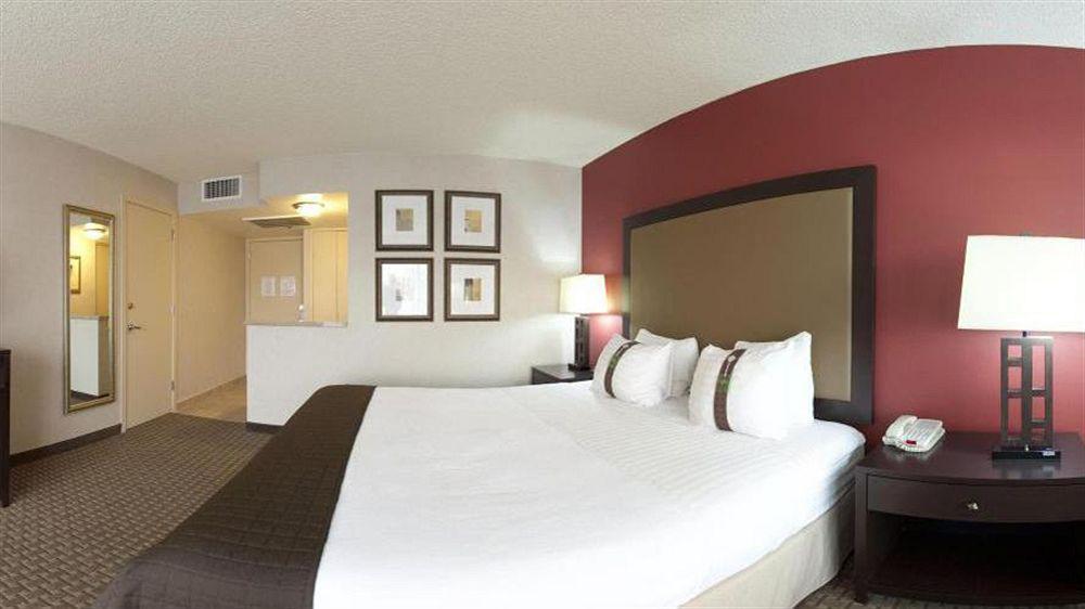 Hotel Express & - Midtown, An Ihg