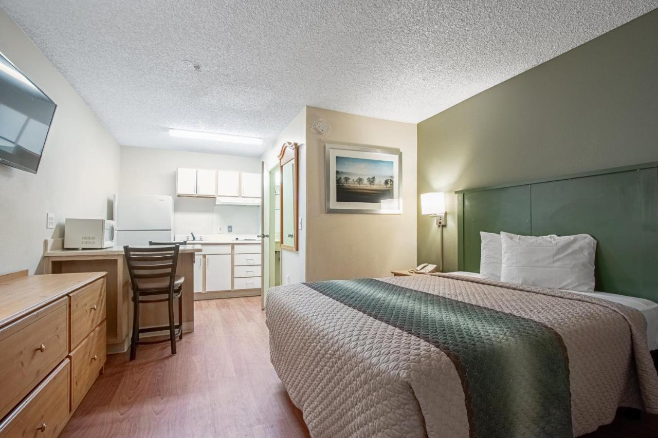 Hometowne By Red Roof - Dunlap Ave Motel Phoenix