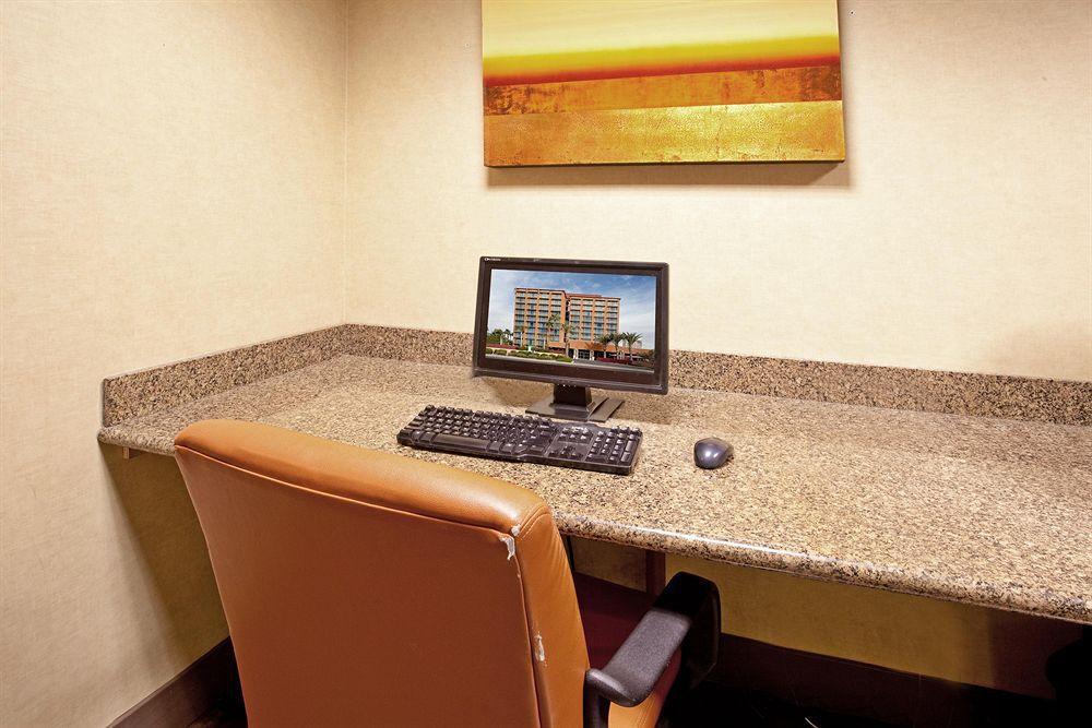 Express & - Midtown, An Ihg Hotel Phoenix