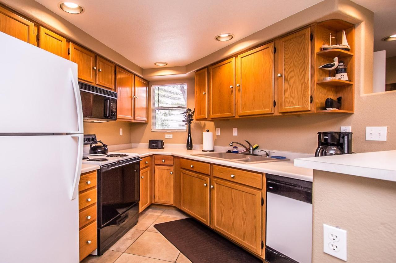 Private Community W/3 Pool-spa Complexes, Heated & Open 24/7/365! Casa de férias Phoenix