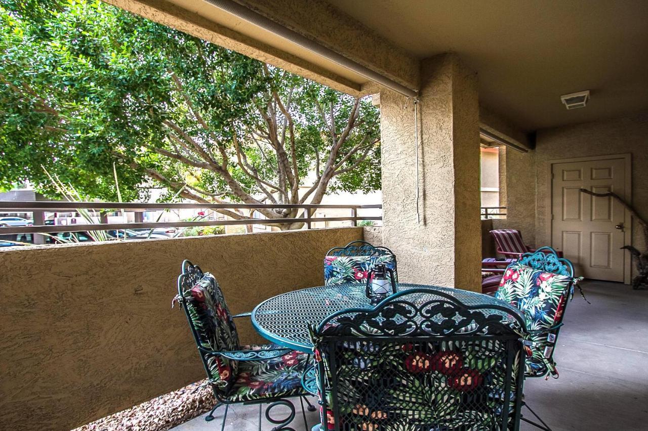 Casa de férias Private Community W/3 Pool-spa Complexes, Heated & Open 24/7/365!
