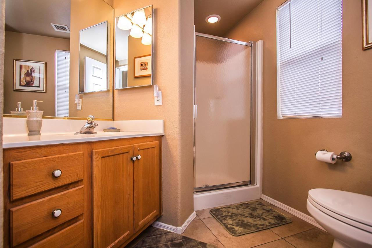 Private Community W/3 Pool-spa Complexes, Heated & Open 24/7/365! * Phoenix