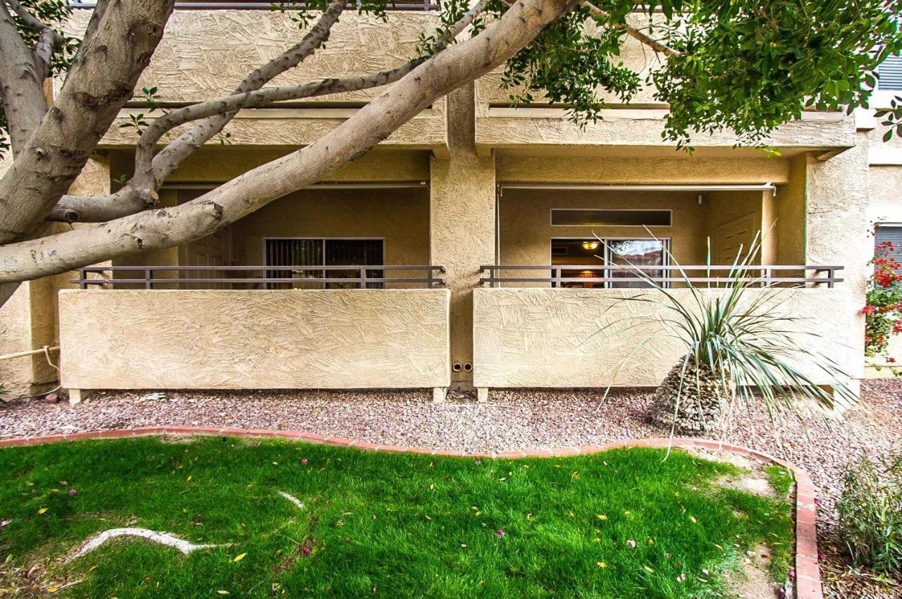 Casa de férias Private Community W/3 Pool-spa Complexes, Heated & Open 24/7/365!