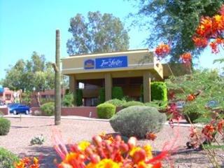 Hotel Western Innsuites & 3*