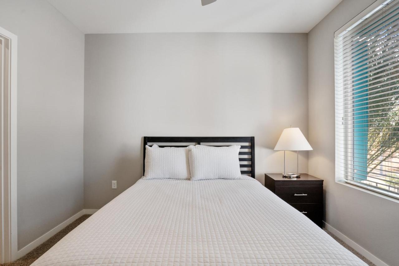 Apartamento Gia Chic Modern 2 Bedroom With Swimming Pool At Encore Tessera