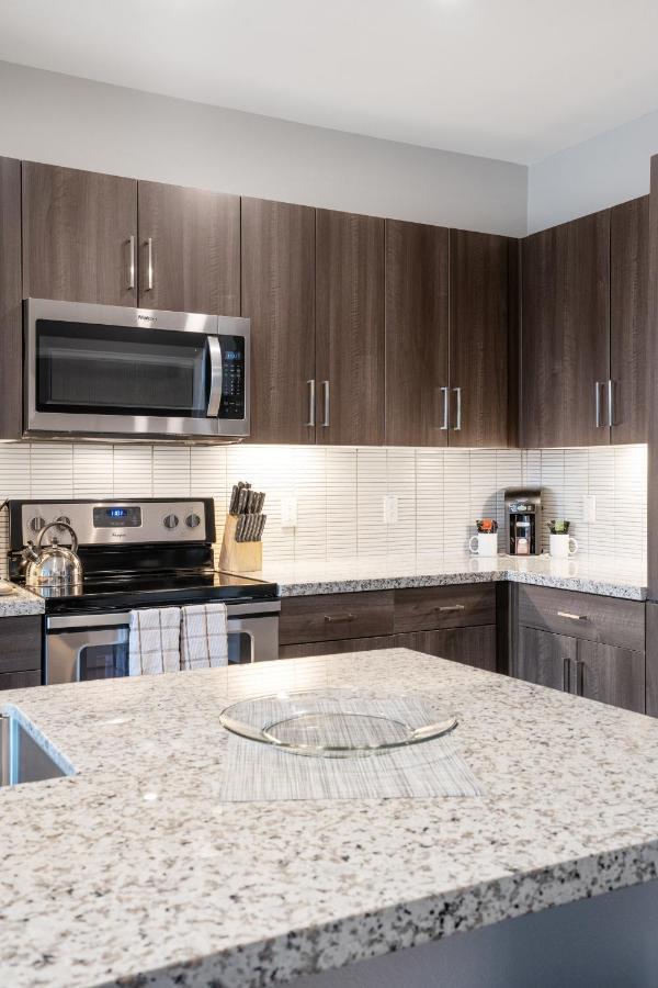 Gia Chic Modern 2 Bedroom With Swimming Pool At Encore Tessera Phoenix