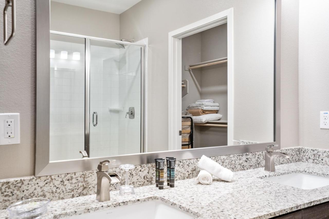 Gia Chic Modern 2 Bedroom With Swimming Pool At Encore Tessera * Phoenix
