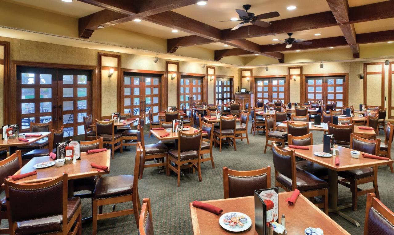 The Legacy Golf Resort