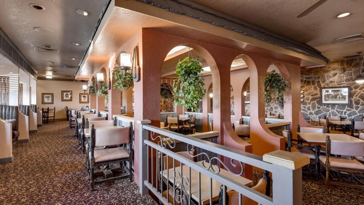 Western Airport Inn