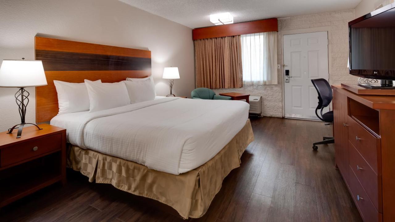 Western Airport 3* Phoenix