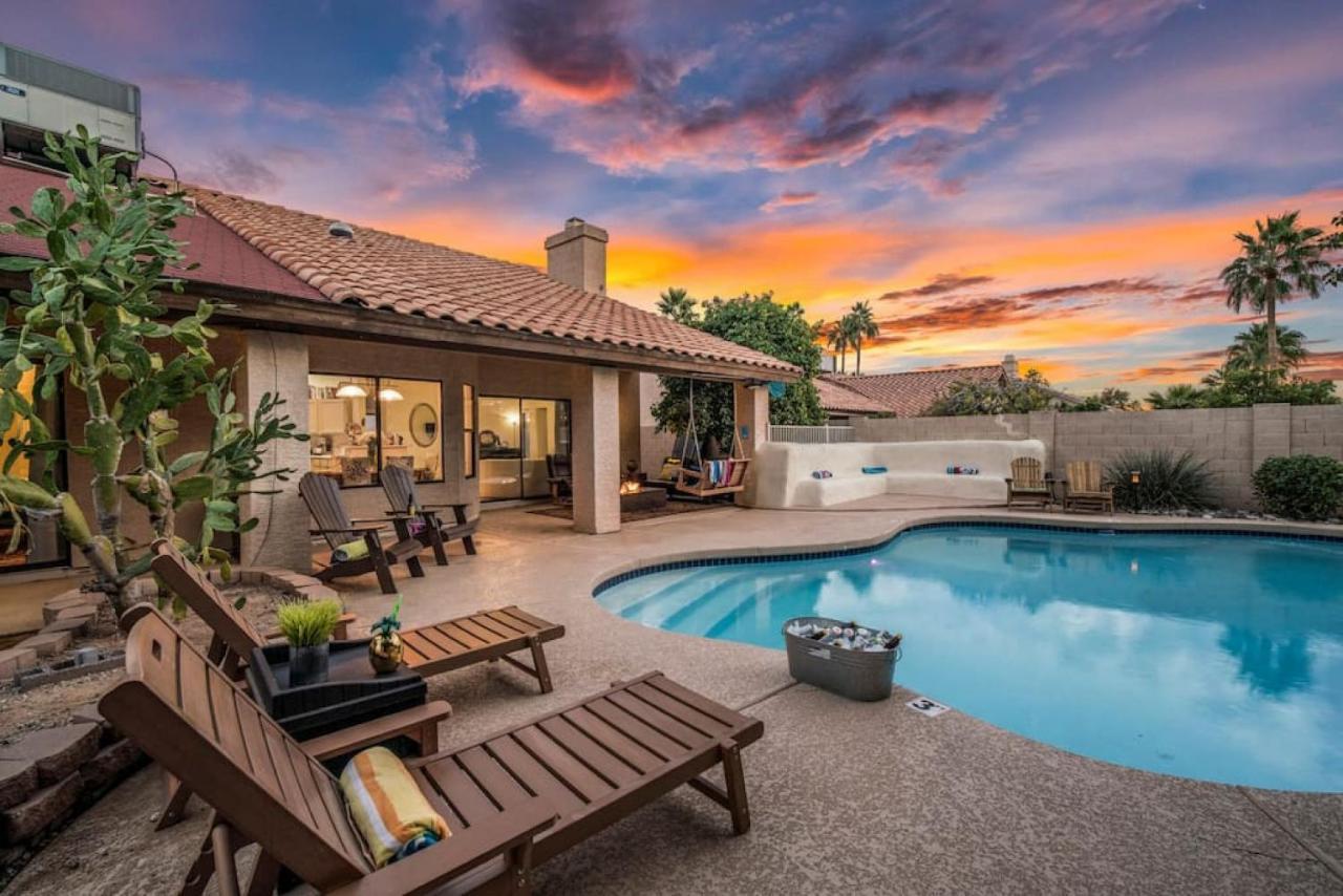 Beautiful Scottsdale Escape Heated Pool, Spa, & Putting *