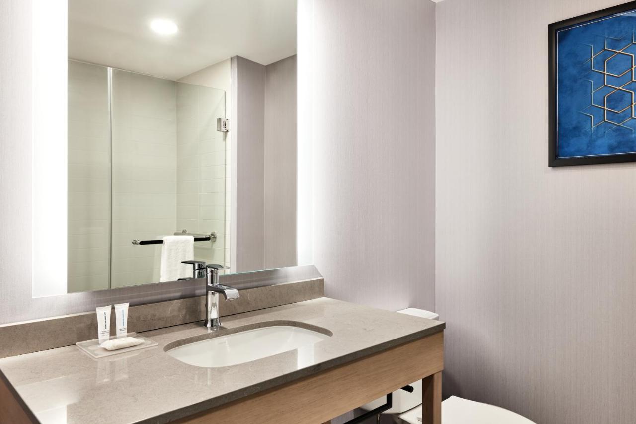 Hyatt Place Phoenix/downtown Hotel 3*