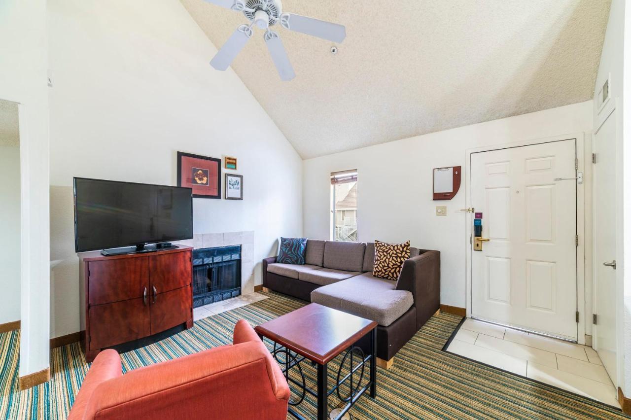 Metro Phx Upstairs Loft Sleeps Over 6 Phx Apartamento Phoenix
