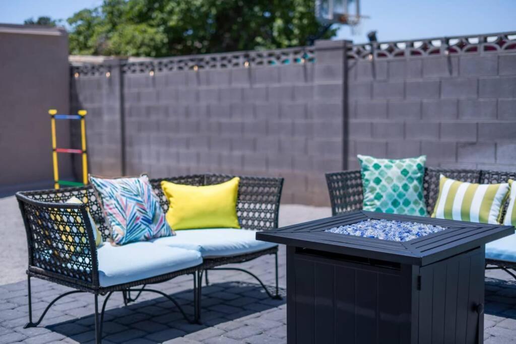 Holiday home Fab Phx Getaway W/ Pool & Fire Pit Phoenix