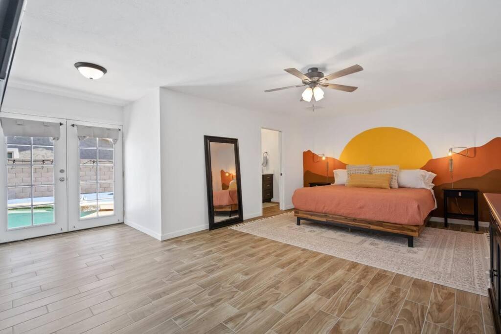 Fab Phx Getaway W/ Pool & Fire Pit Phoenix