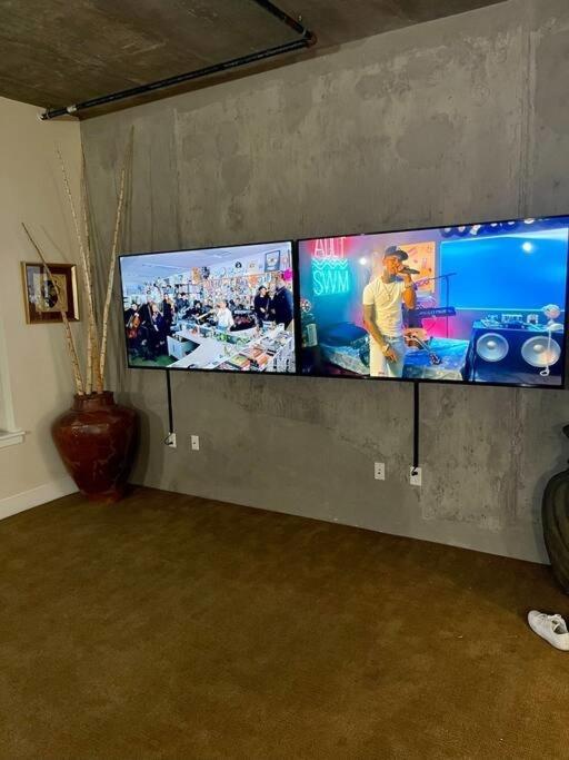 Loft Living Downtown At Its Best! Very Spacious