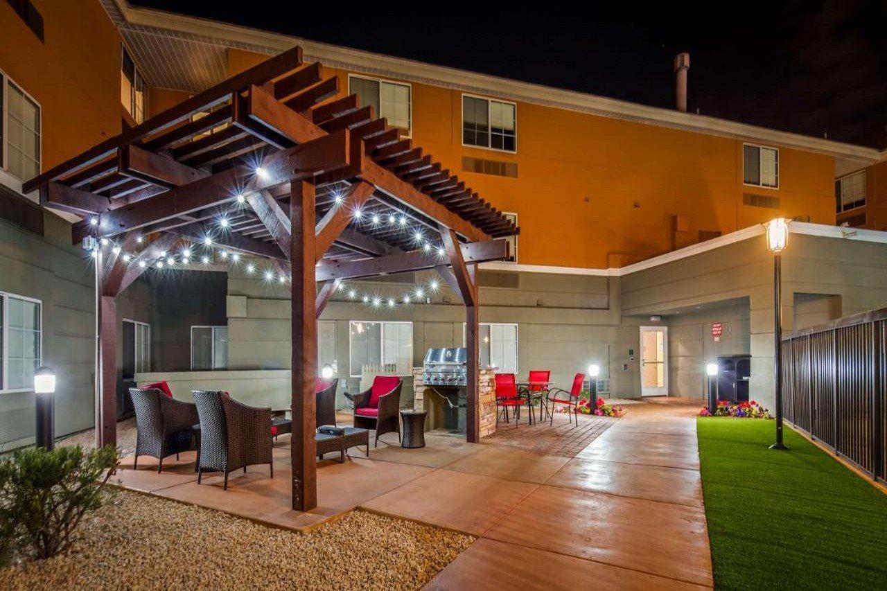 Western North 3* Phoenix