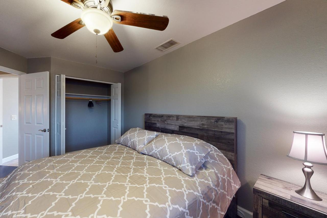 Casa de férias Luxe Lakewood *