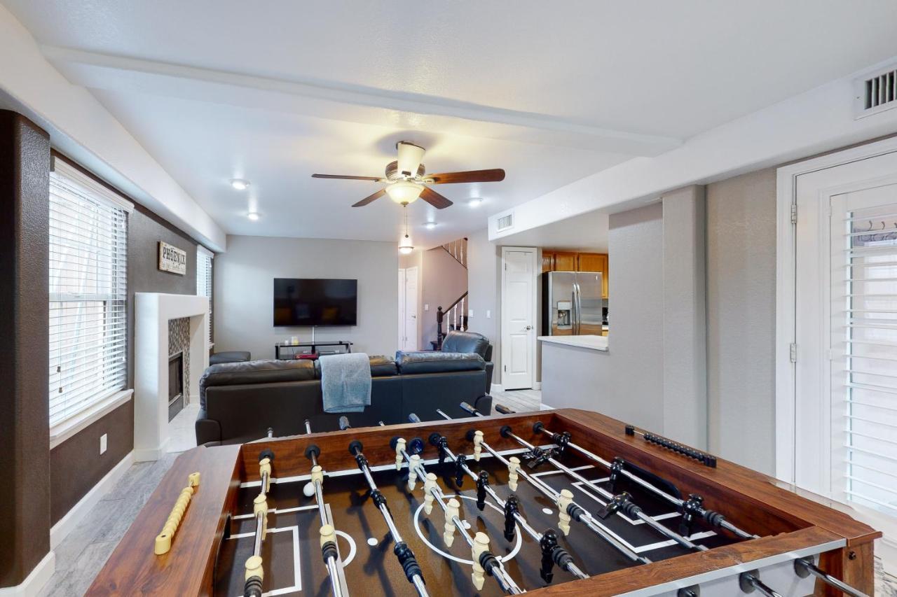 Luxe Lakewood *
