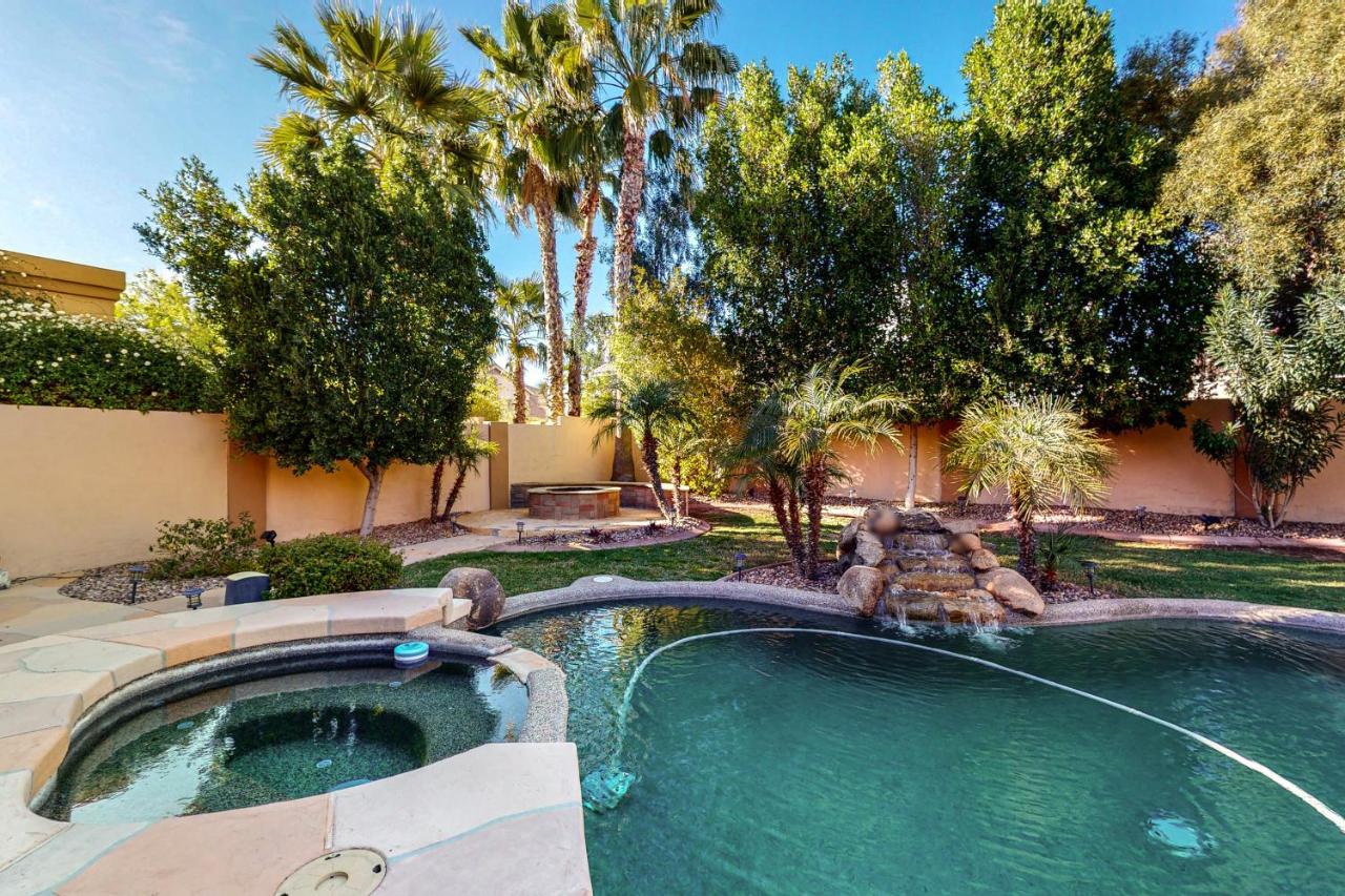 Luxe Lakewood *