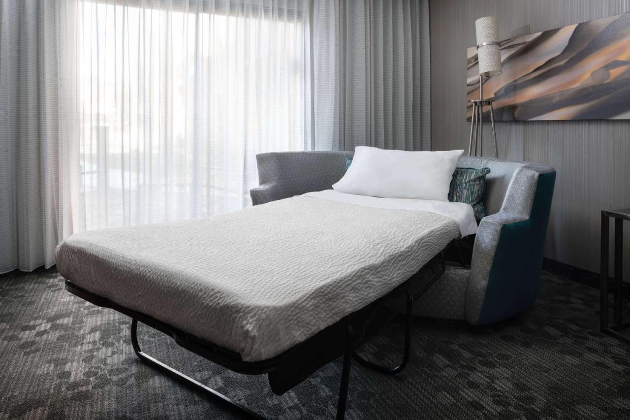 Sonesta Select Camelback Hotel Phoenix