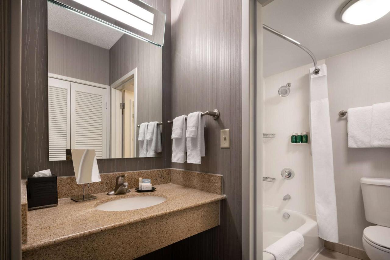 Hotel Sonesta Select Camelback 3*