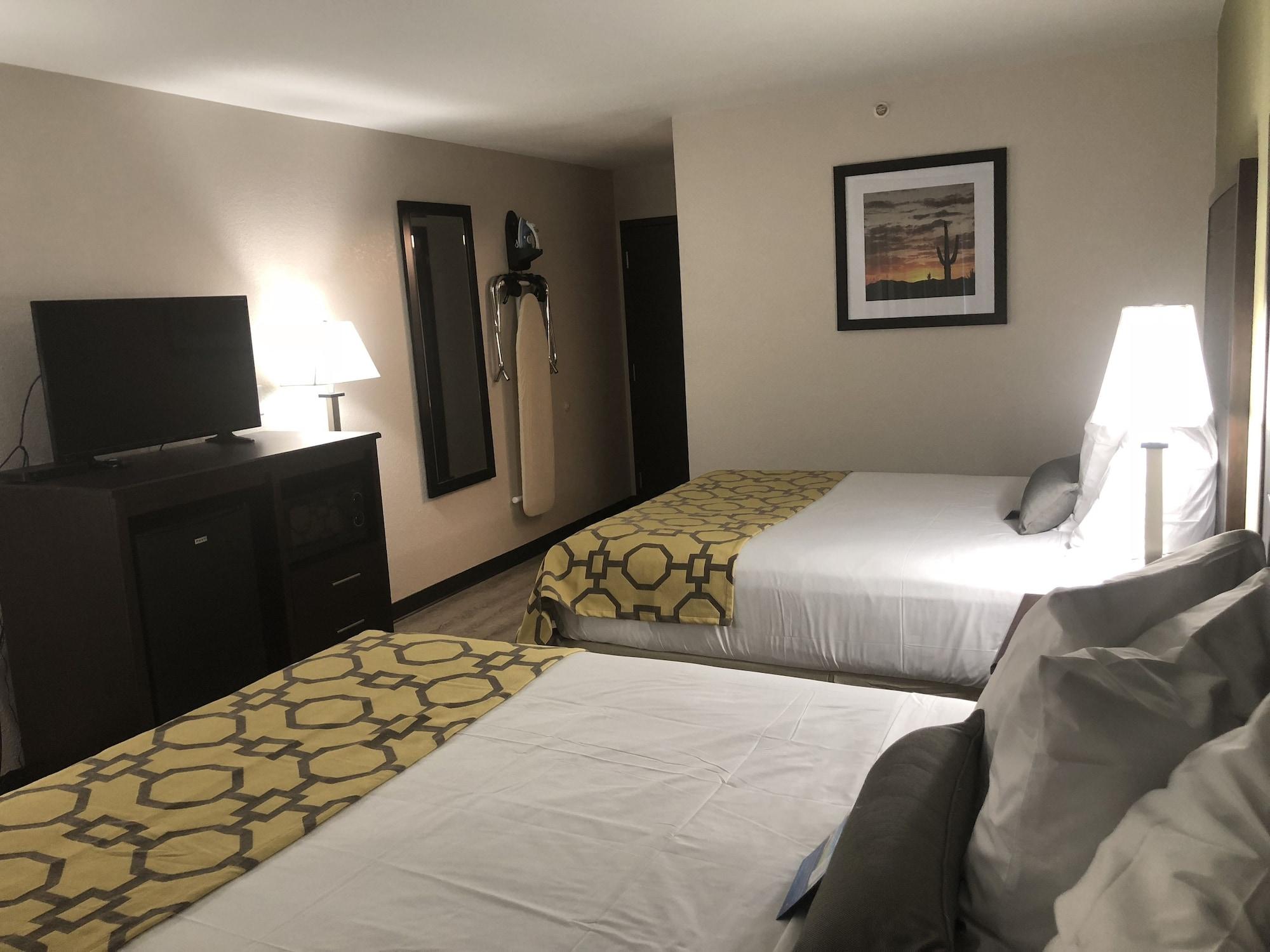 Hotel Baymont By Wyndham I-10 Near 51st Ave Phoenix