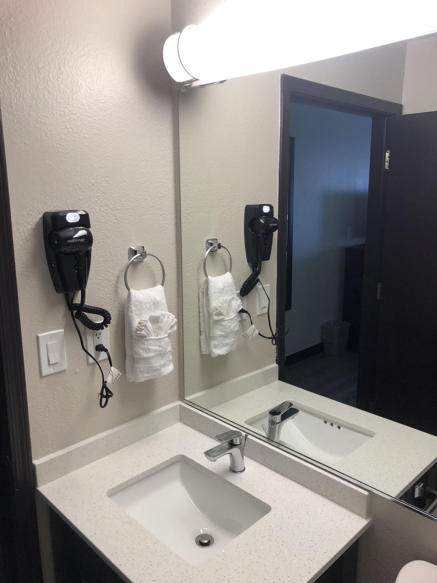 Baymont By Wyndham I-10 Near 51st Ave 2* Phoenix