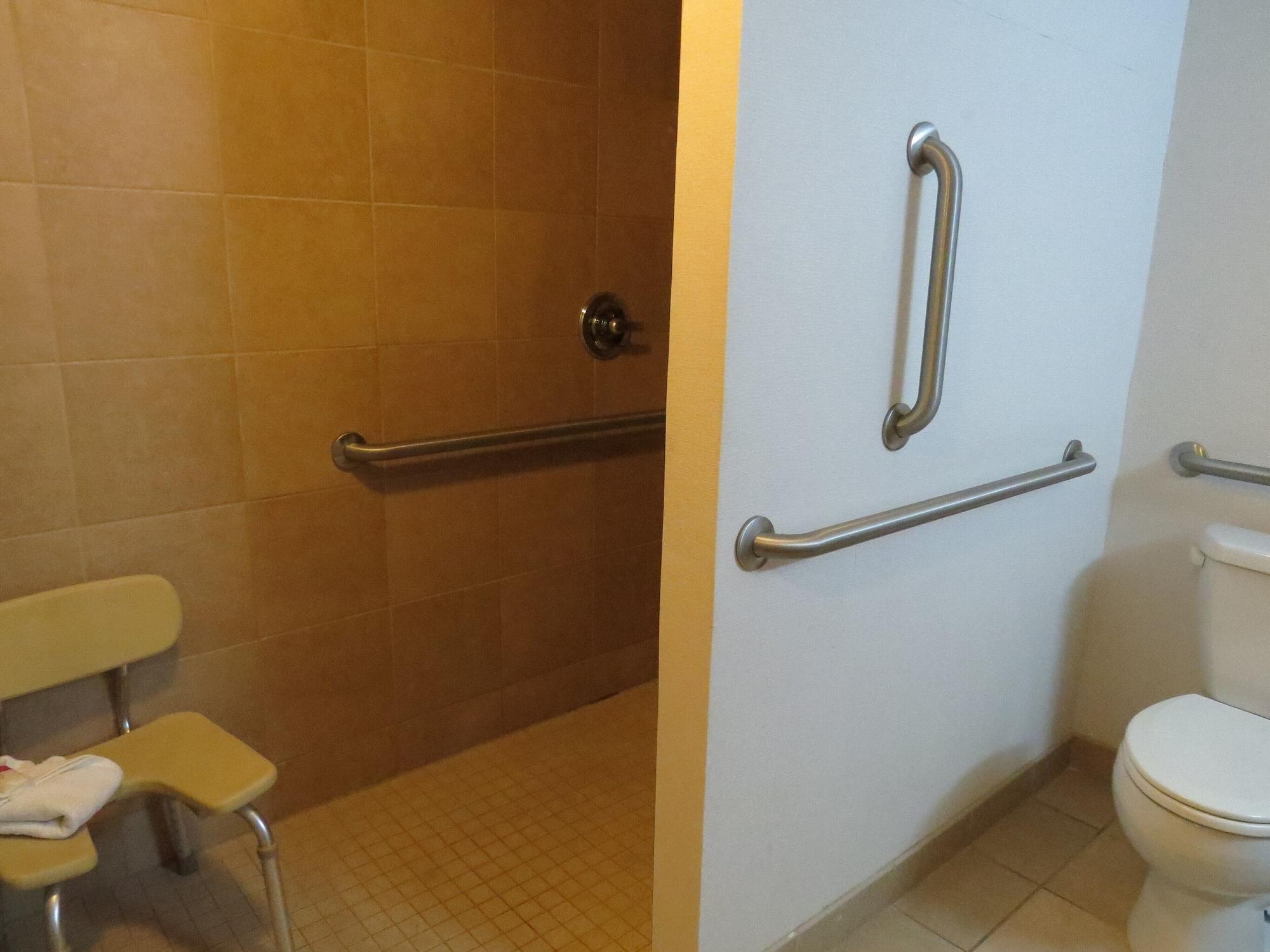 Hotel Express & - Midtown, An Ihg 3*