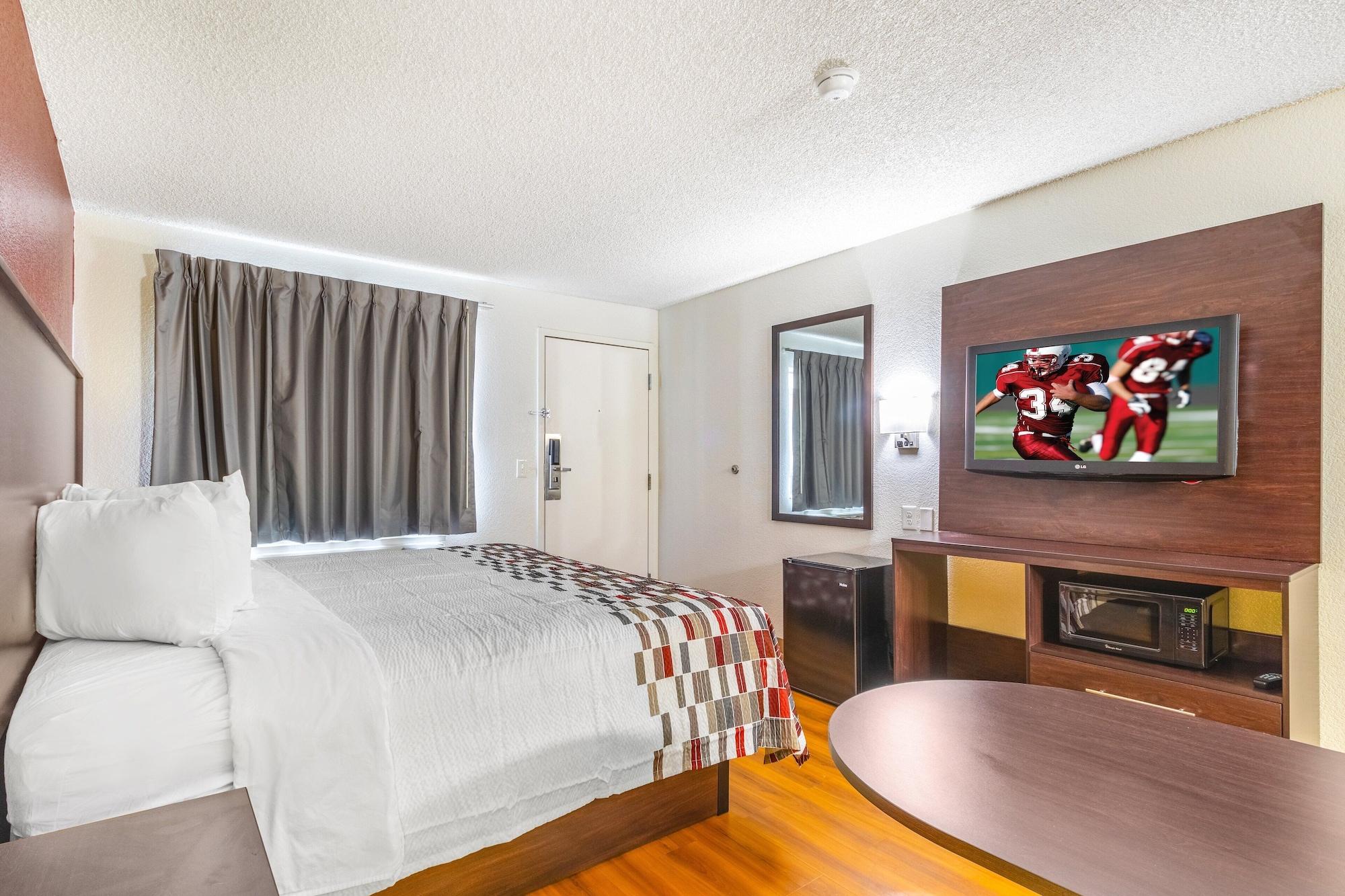 Red Roof Phoenix- Midtown Inn 2*
