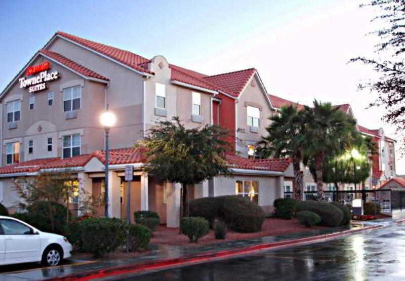 Towneplace North Hotel 3*