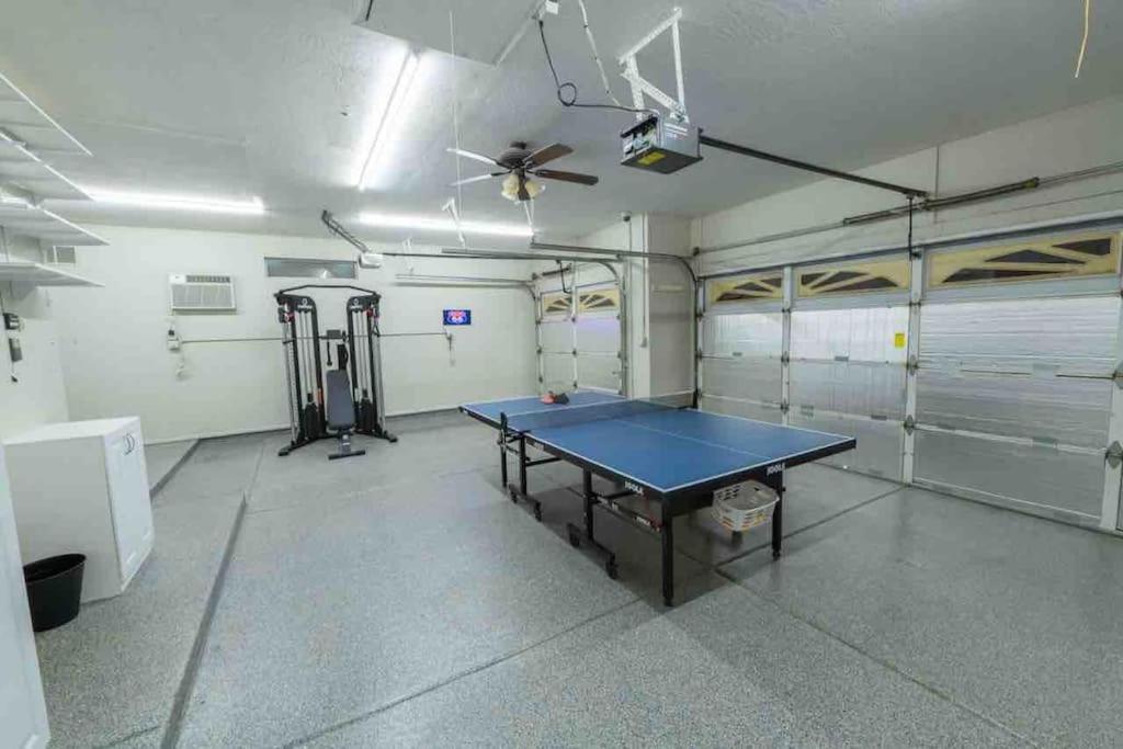 Mountain View Hide Away With Heated Pool Holiday home *