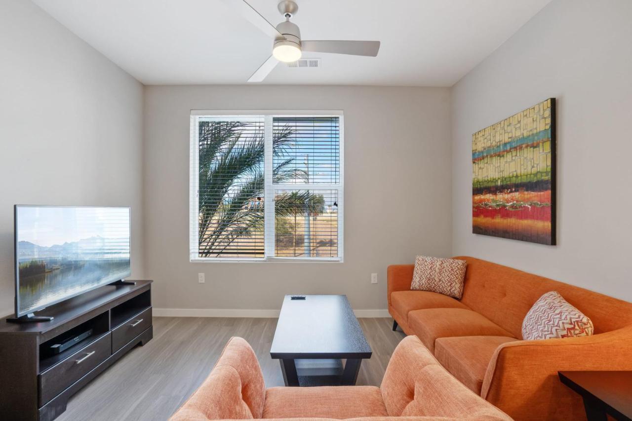 Stay Gia Modern 2 Bedroom Apartment With Swimming Pool Apartment