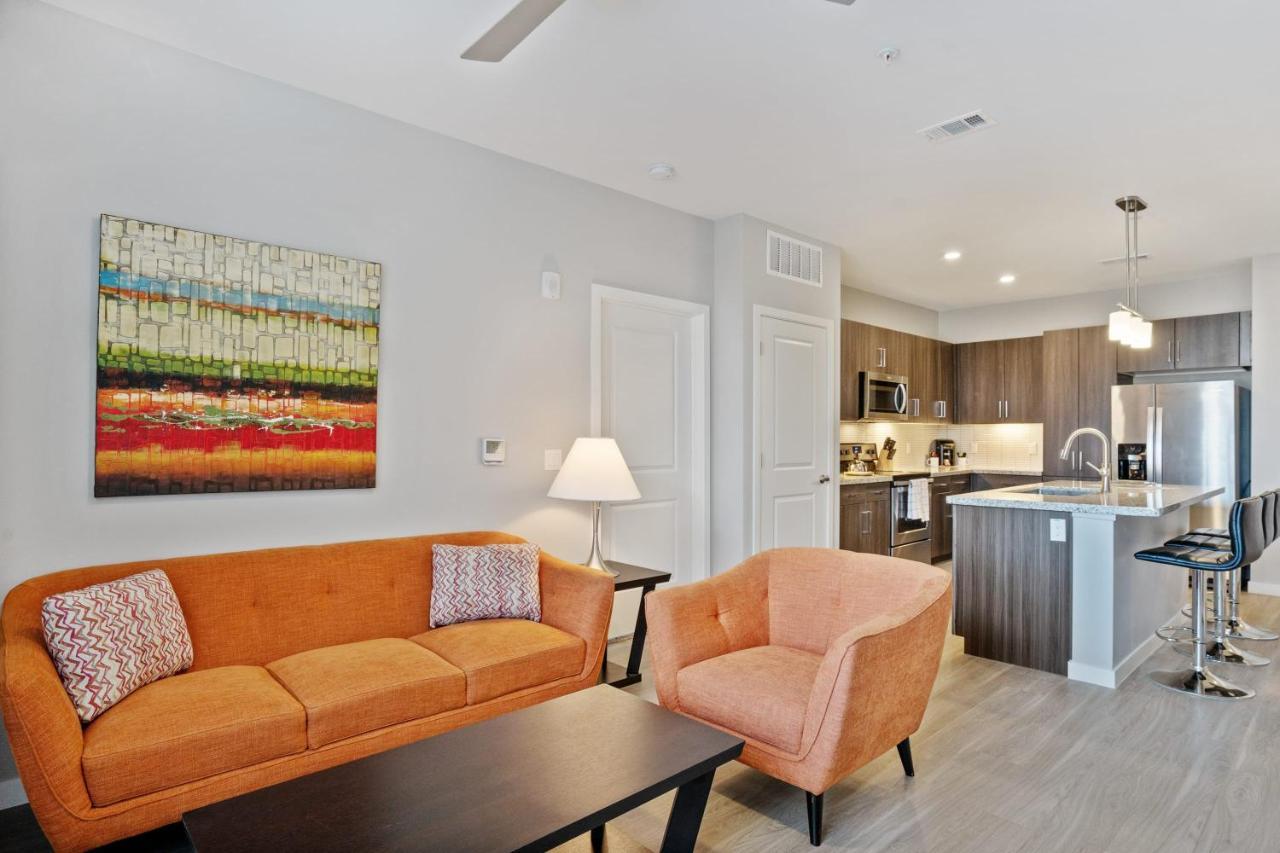 Stay Gia Modern 2 Bedroom Apartment With Swimming Pool