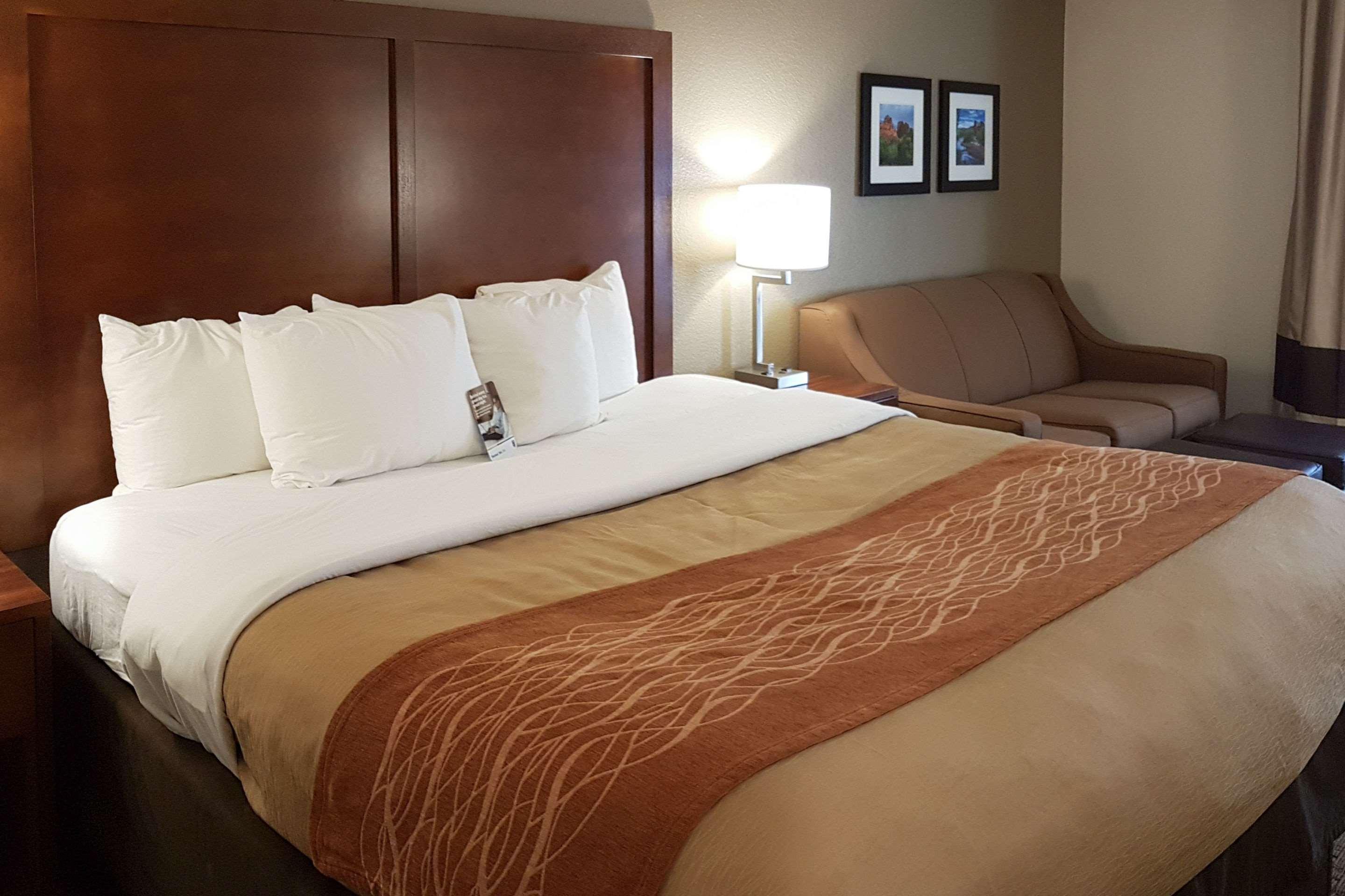 Inn Comfort I-10 West At 51st Ave