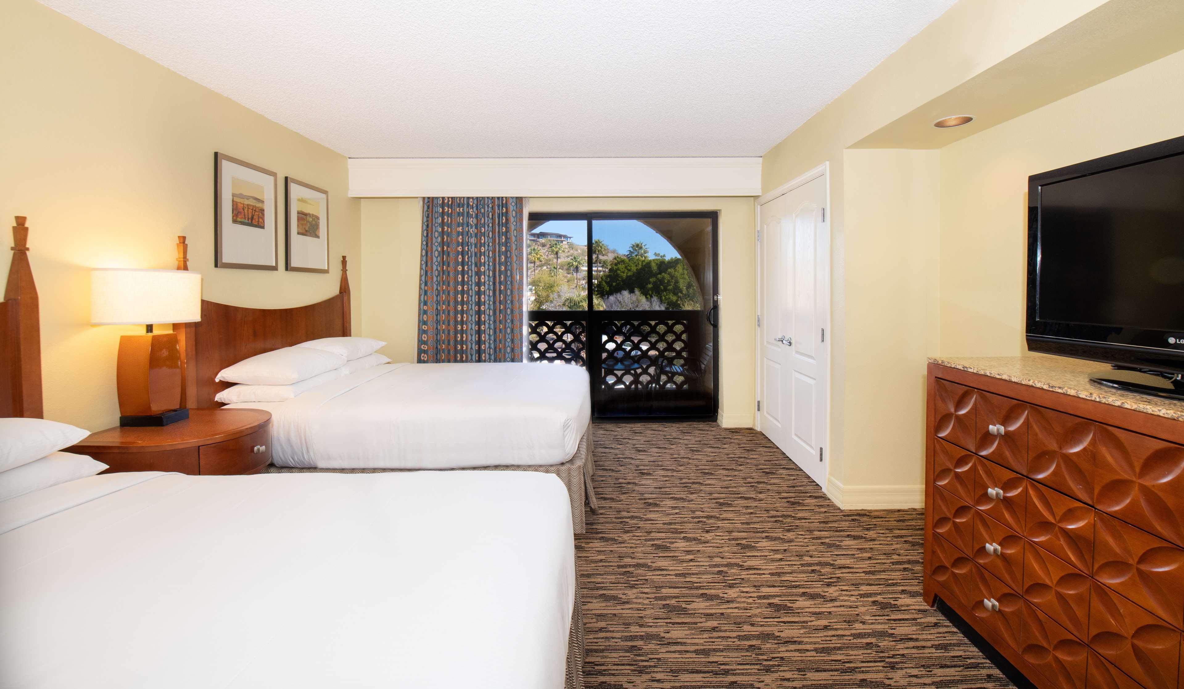 Hilton At The Peak Resort 4*