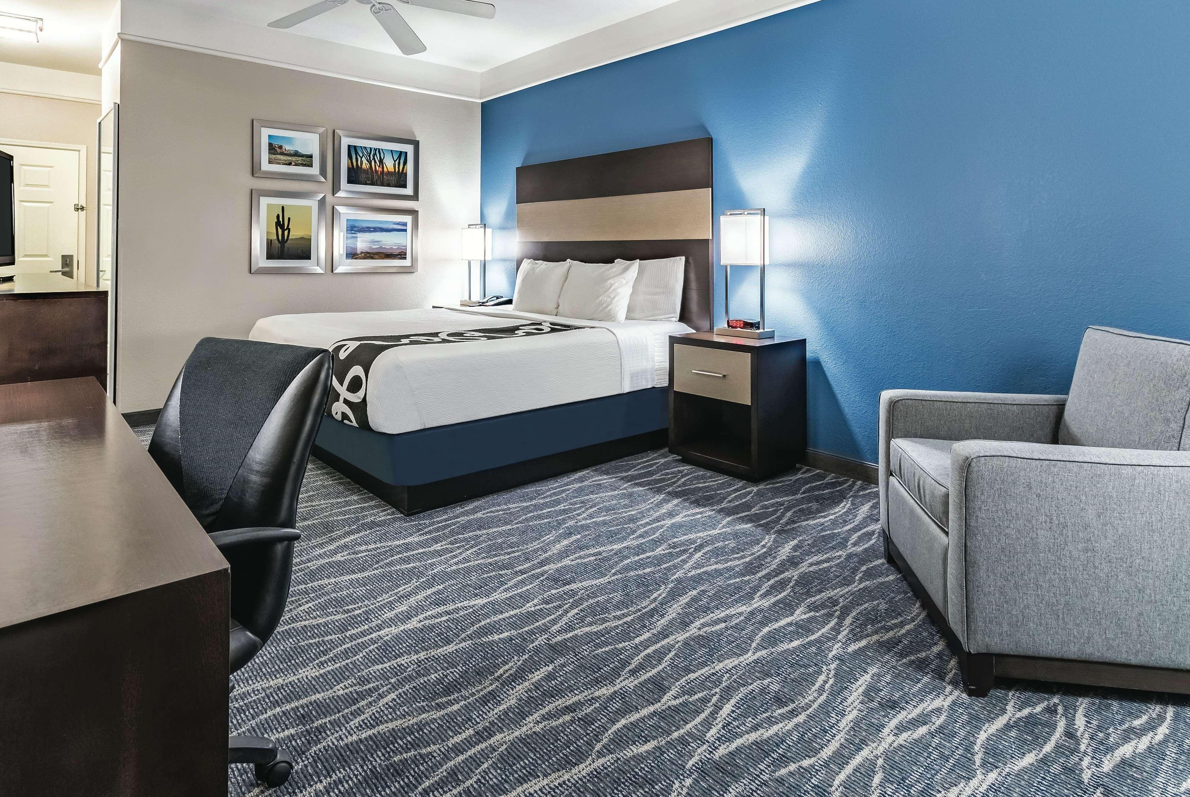 Hotel La Quinta By Wyndham I-10 West 3*