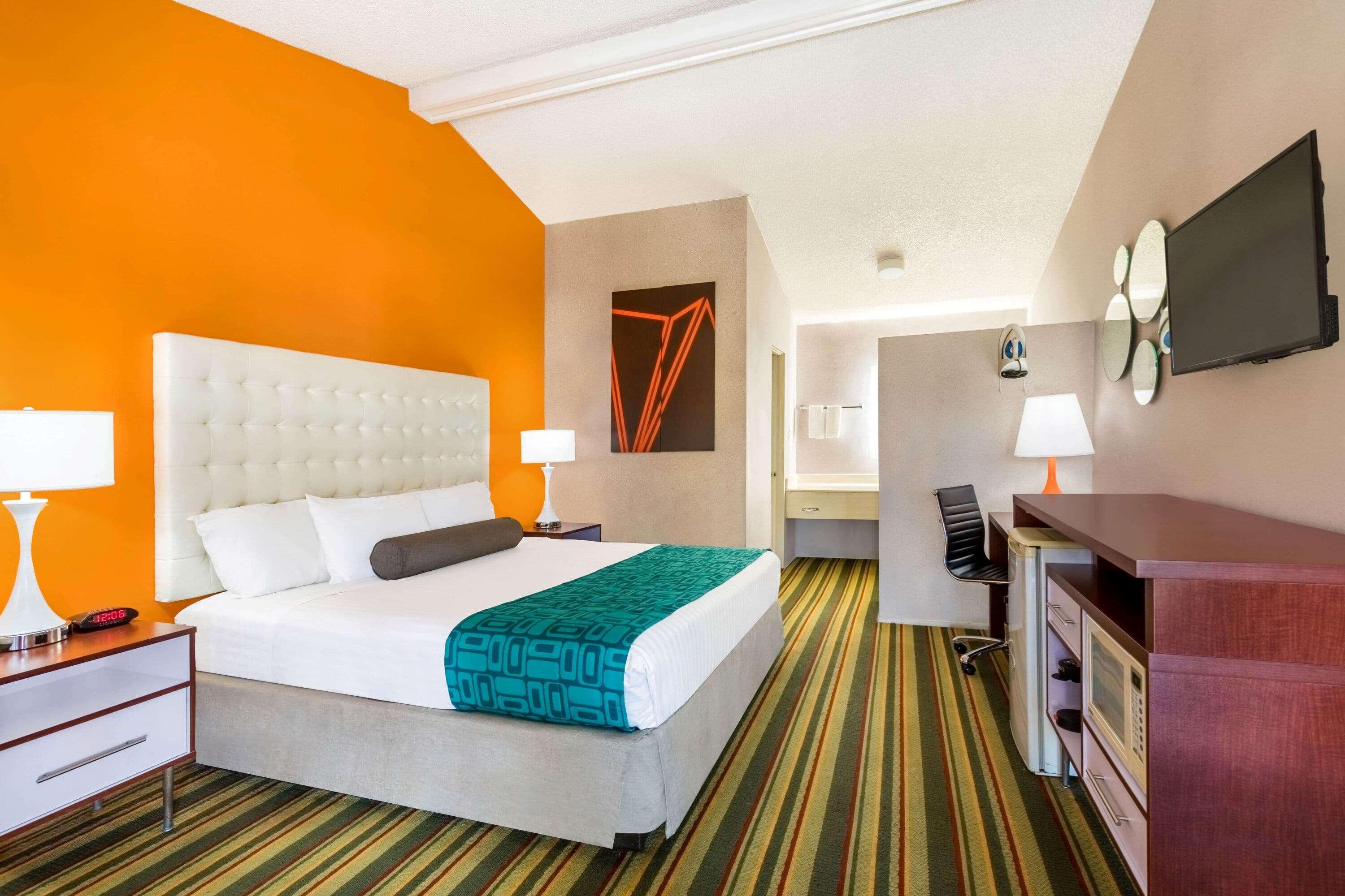 Howard Johnson By Wyndham Airport/downtown Area 2* Phoenix