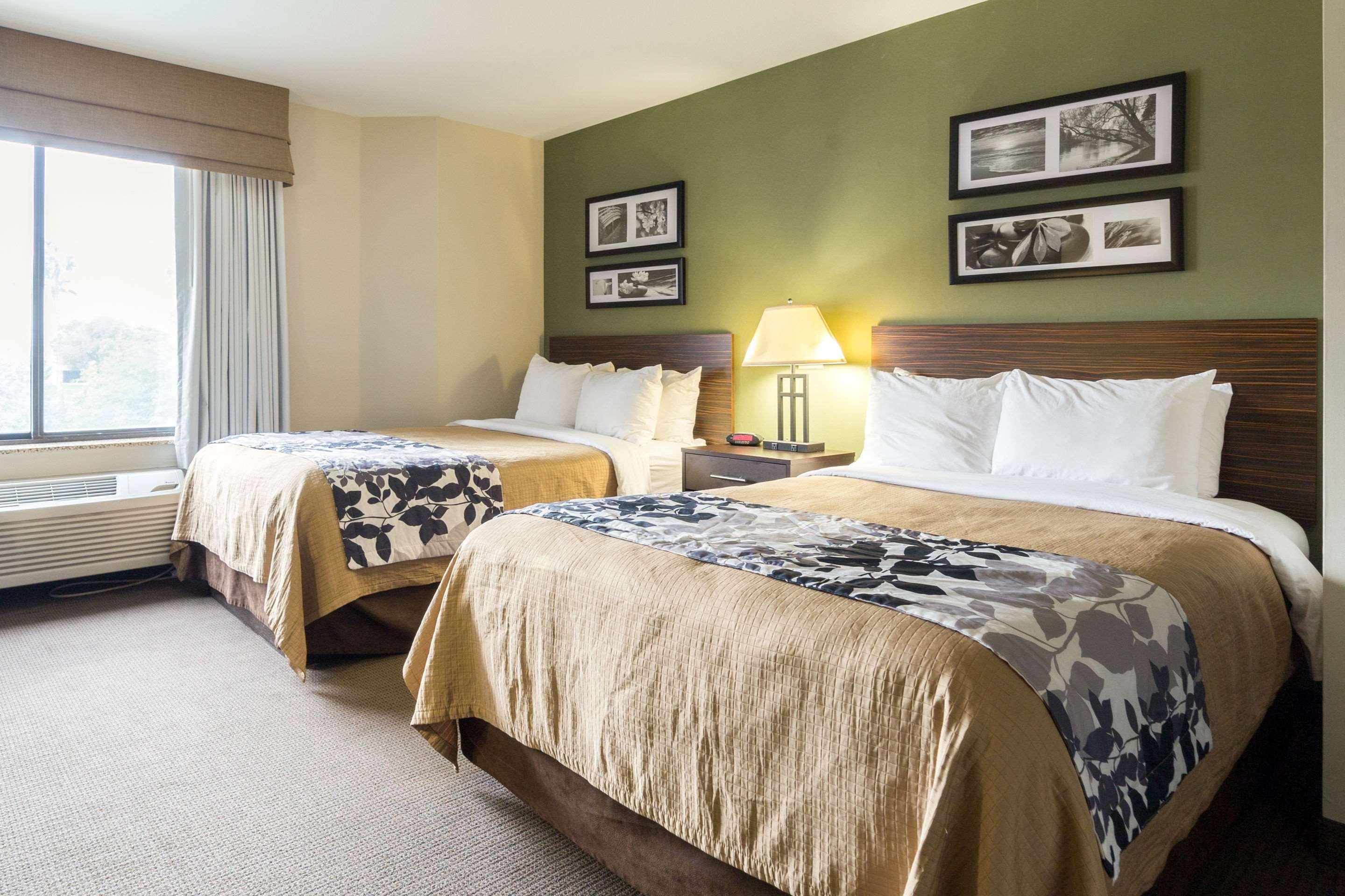 Hotel Sleep Airport 2*