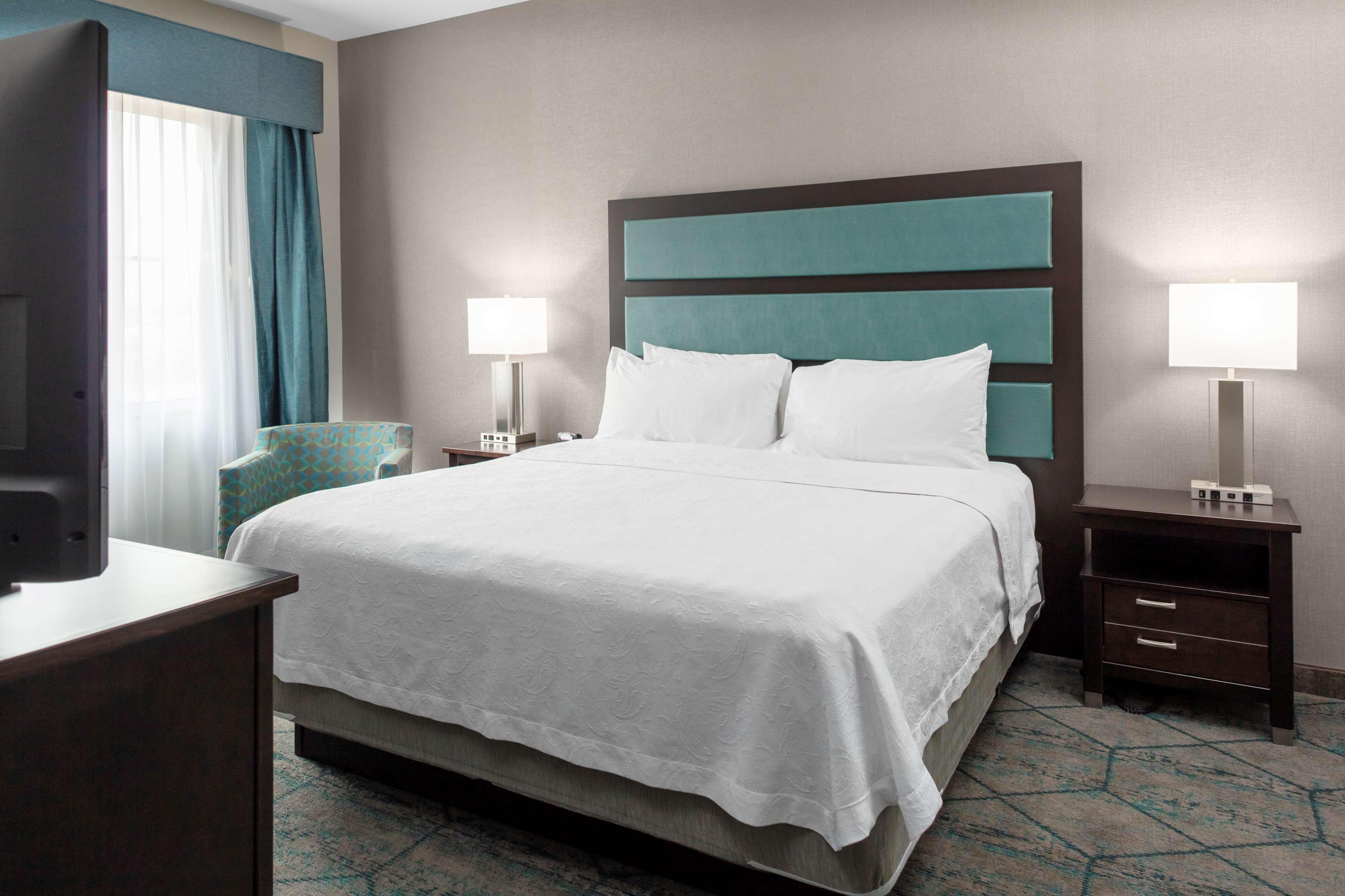 Hotel Homewood By Hilton Airport South